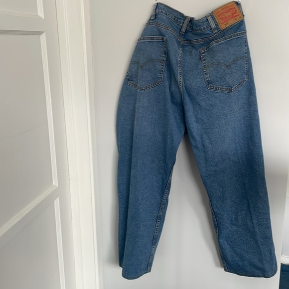 Levi Strauss Blue Denim Jeans size 40 - Picture 7 of 9